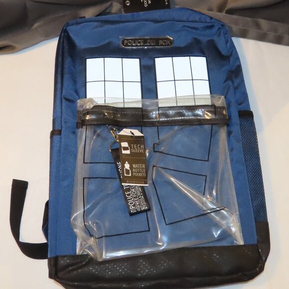 Doctor Who Blue Police Box Tardis Backpack with Clear Front Pocket - Picture 13 of 14